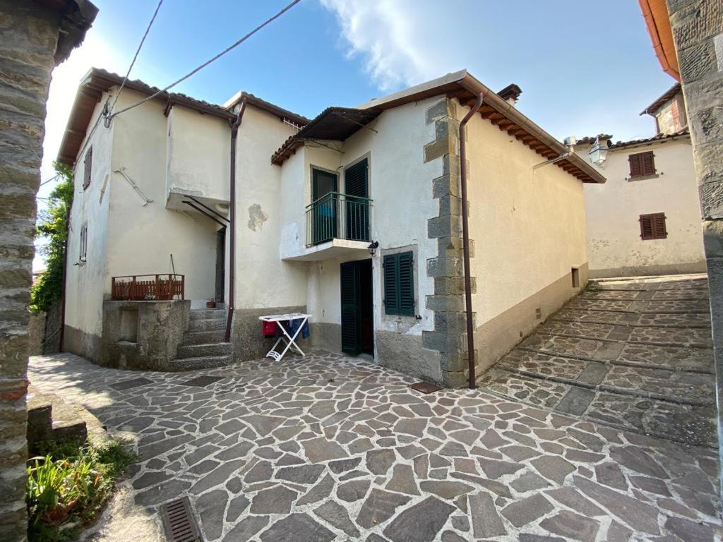 La Casetta Nel Borgo -Cerageto- Exteriör bild